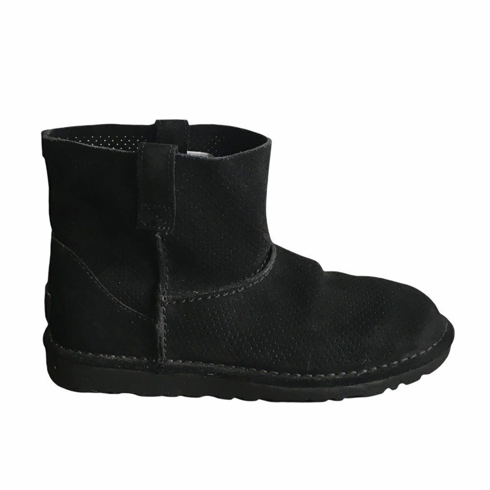 Ugg Women’s Classic Mini Perf Black Suede Ankle Boots 8 - Picture 2 of 14